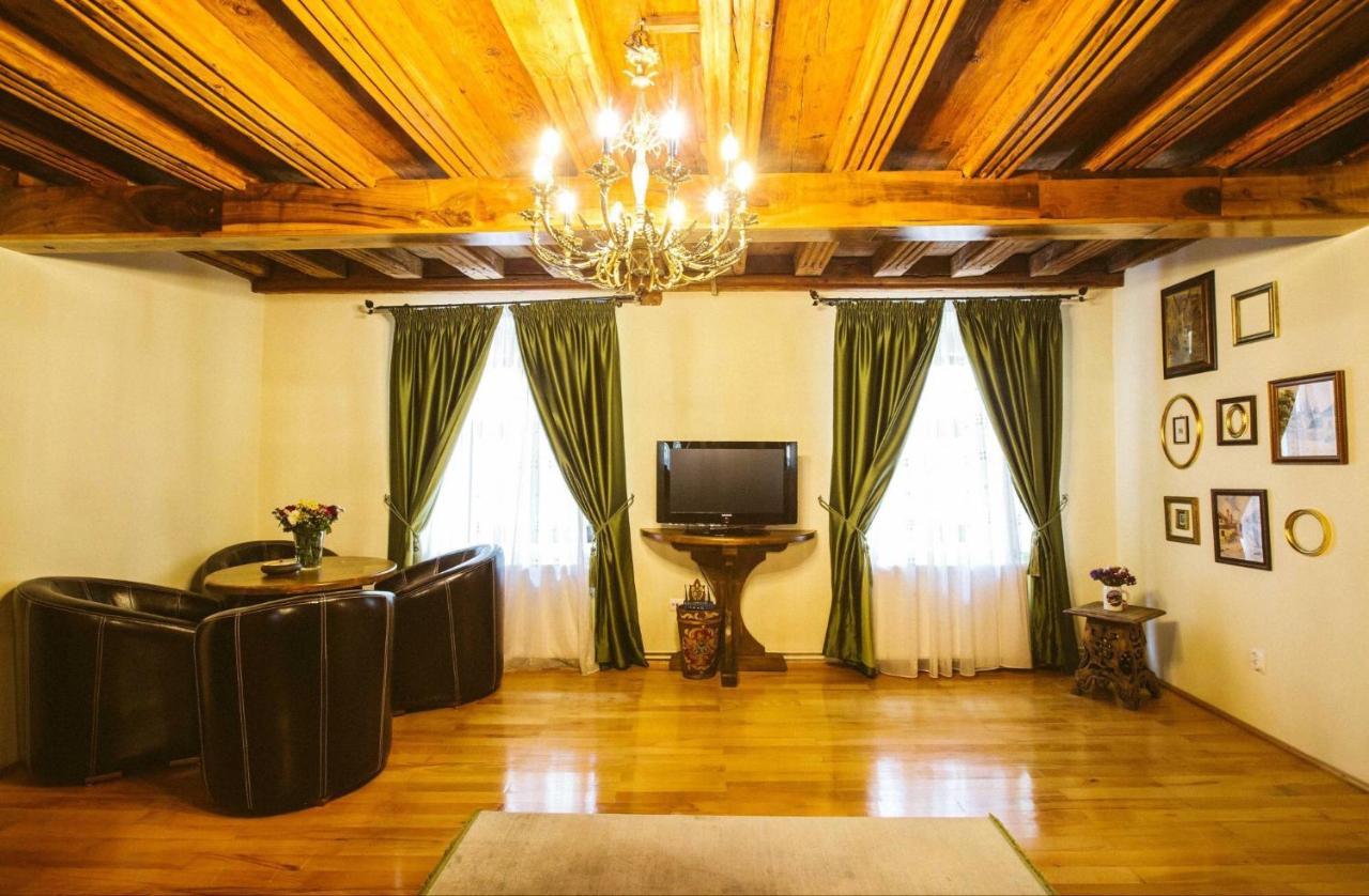 Апартаменты Casa Schobeln Брашов Экстерьер фото